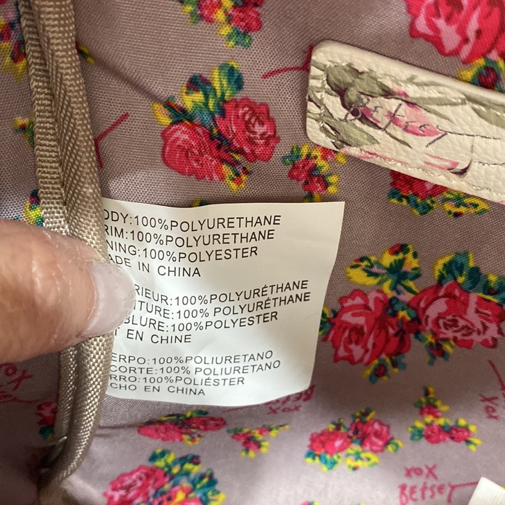 NWT. BetseyJohnson floral puppy, mini backpack/purse. - Picture 7 of 13